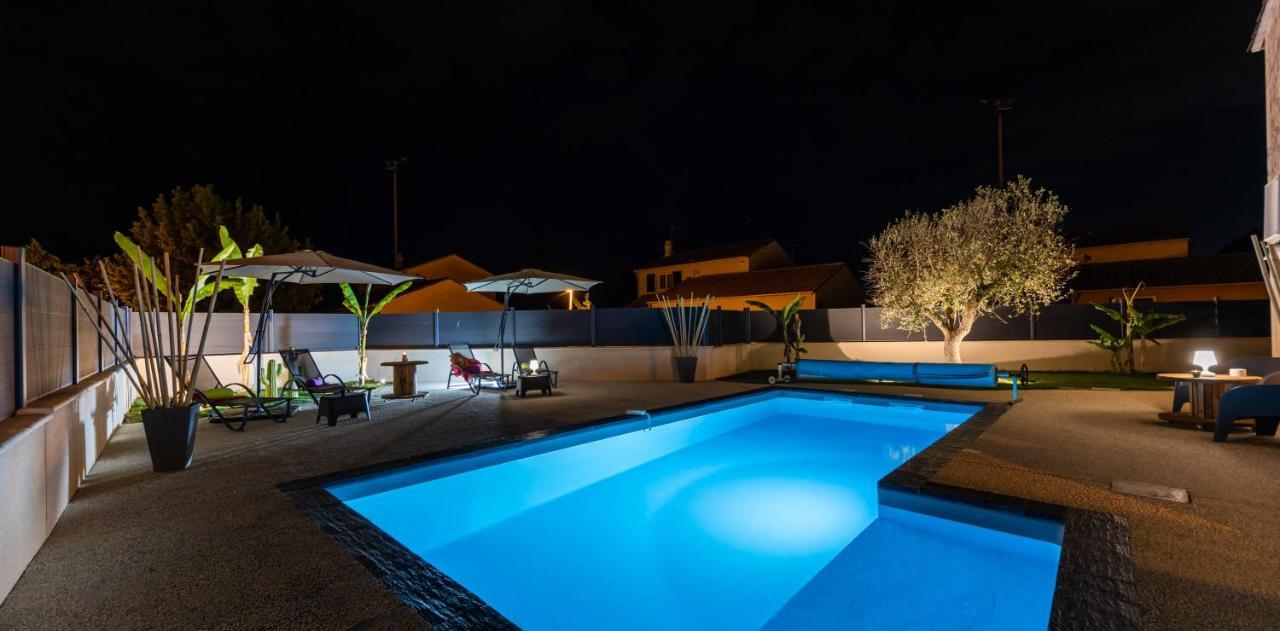 Villa Des Oliviers Sublime Villa Avec Piscine Chauffee Et Privee Et Baby Foot Bon-Encontre Zewnętrze zdjęcie
